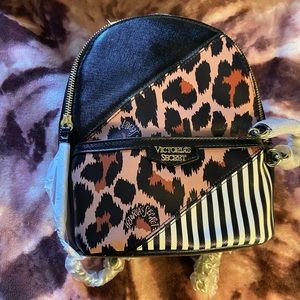 VS mini backpack